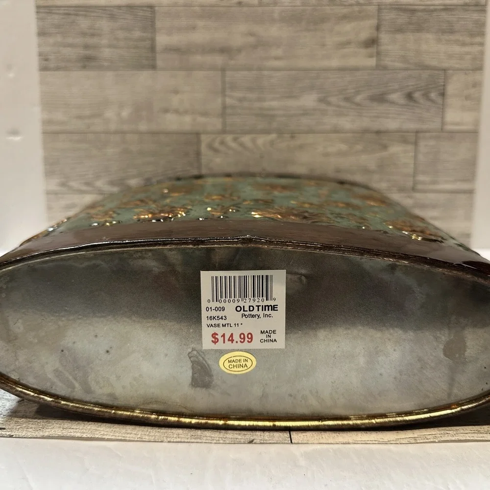 OLD TIME POTTERY Textured Metal Vase 9.5‎ X 11 X 3